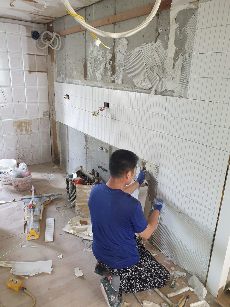 서울시 송천동 두꺼비집 탄냄새, 전기공사 신호일까 누전수리로 끝날까 5 상부장 전기공사